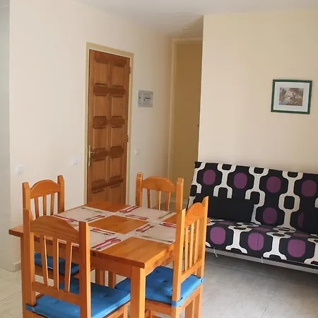 Apartaments Can Claudi Тосса-де-Мар